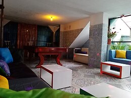 Water Palace Hostal