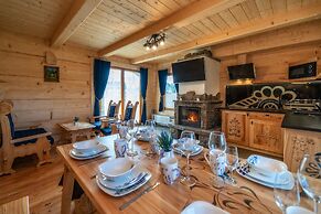 Domki Ze Hej z kominkiem lub sauną