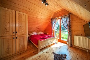 Domki Ze Hej z kominkiem lub sauną