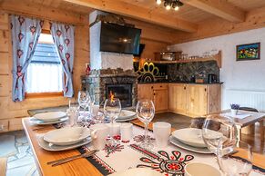 Domki Ze Hej z kominkiem lub sauną