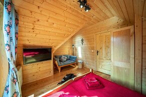 Domki Ze Hej z kominkiem lub sauną