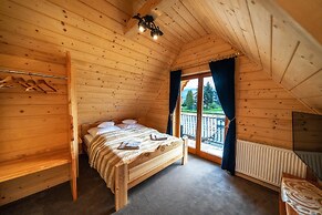 Domki Ze Hej z kominkiem lub sauną