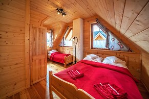 Domki Ze Hej z kominkiem lub sauną