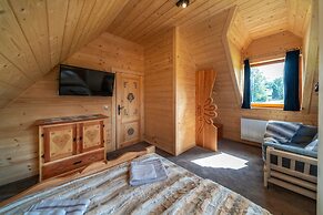 Domki Ze Hej z kominkiem lub sauną