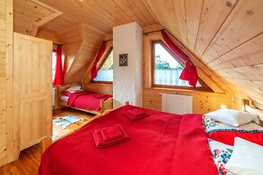 Domki Ze Hej z kominkiem lub sauną