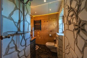 Domki Ze Hej z kominkiem lub sauną