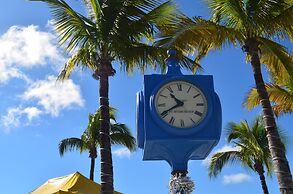 Fort Myers Luxury Vacation Condo