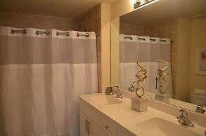 Fort Myers Luxury Vacation Condo