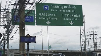 Natcha Place Thammasat Rangsit