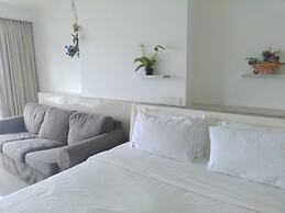 Time Square By Trivaa