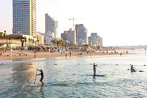 Premium suites on Beach Ben Yehuda 43