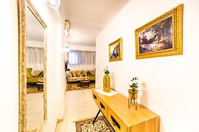 Premium suites on Beach Ben Yehuda 43