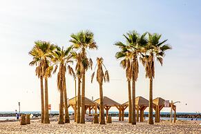 Premium suites on Beach Ben Yehuda 43