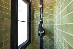 Boutique 3BR Pool Villa Bianca NaiHarn