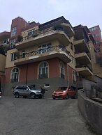 Terrace House Tbilisi
