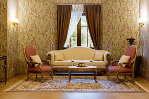 Ohotnichiy Sezony Hotel