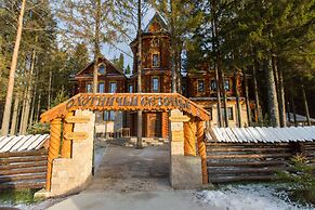 Ohotnichiy Sezony Hotel