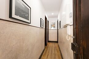 Vintage Apartment in Historic Lisbon