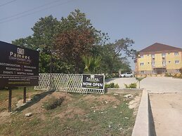 Pameec Luxury Suites