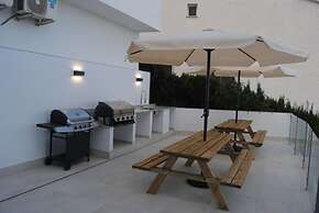 Luxury villa with heated pool