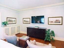 The Red Fox Inn & Tavern