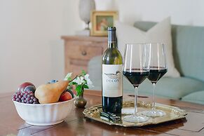 The Red Fox Inn & Tavern