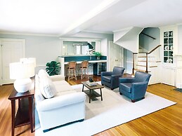 The Red Fox Inn & Tavern