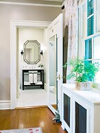 The Red Fox Inn & Tavern