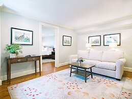 The Red Fox Inn & Tavern