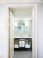 The Red Fox Inn & Tavern