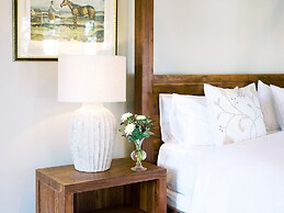 The Red Fox Inn & Tavern