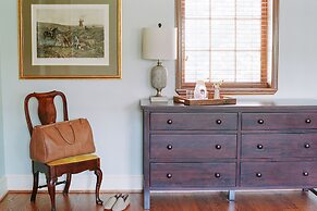 The Red Fox Inn & Tavern