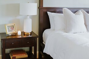 The Red Fox Inn & Tavern