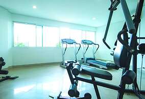 Torres del Lago Apartments