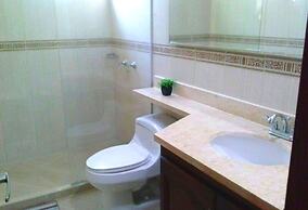 Torres del Lago Apartments