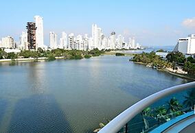 Torres del Lago Apartments