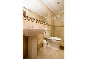 Torres del Lago Apartments