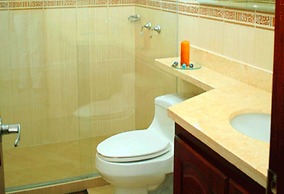 Torres del Lago Apartments