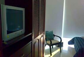 Torres del Lago Apartments