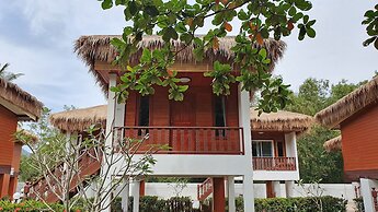 Horizon Beach Resort Koh Jum