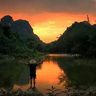 Thung Nham Hotel & Resort