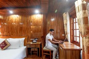 Thung Nham Hotel & Resort