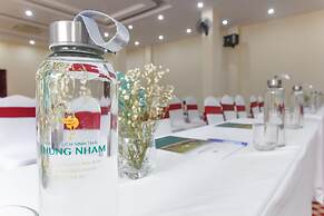 Thung Nham Hotel & Resort