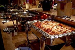 Thung Nham Hotel & Resort