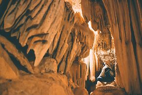 Thung Nham Hotel & Resort