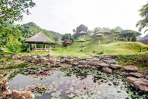 Thung Nham Hotel & Resort