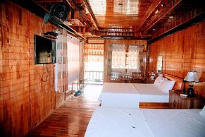 Thung Nham Hotel & Resort