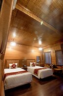 Thung Nham Hotel & Resort