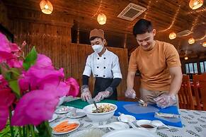 Thung Nham Hotel & Resort