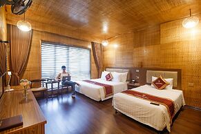 Thung Nham Hotel & Resort